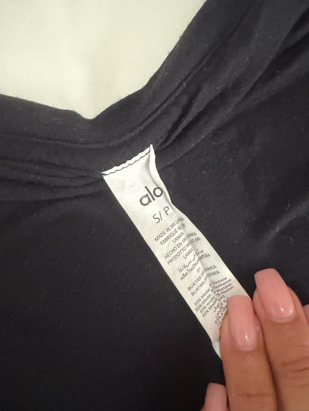Alo Cropped All Day Short Sleeve - Picture 5 of 7